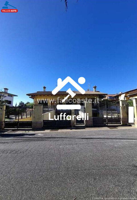 Immagine di VILLA VIA CORROPOLI – ROMA