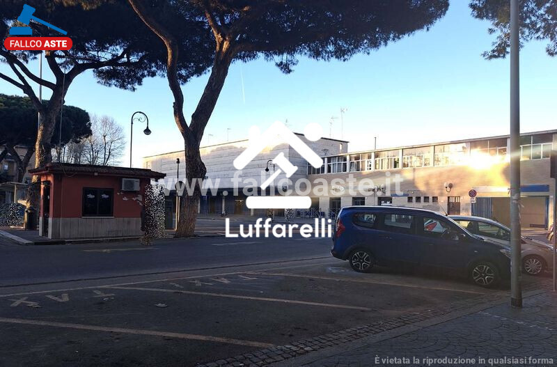 Immagine di LOCALE COMMERCIALE PIAZZALE DELLA STAZIONE DEL LIDO – ROMA