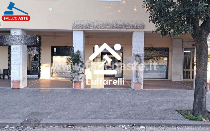 Immagine di LOCALE COMMERCIALE PIAZZALE DELLA STAZIONE DEL LIDO – ROMA