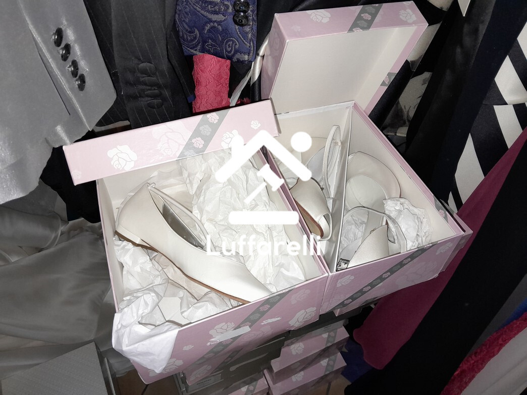 Abbigliamento E Calzature — foto 6