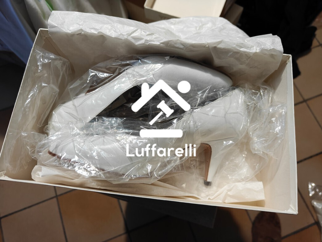 Abbigliamento E Calzature — foto 3