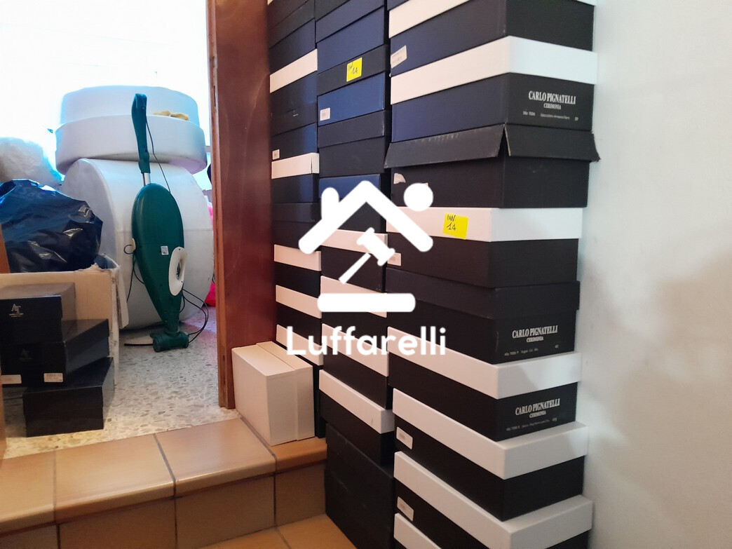 Abbigliamento E Calzature — foto 2