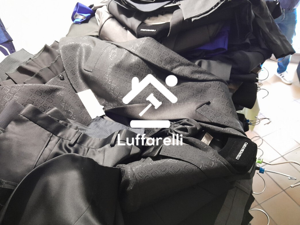 Abbigliamento E Calzature — foto 2