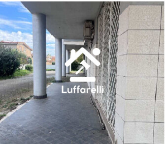 Immagine di LOCALE COMMERCIALE ISOLA SACRA – FIUMICINO