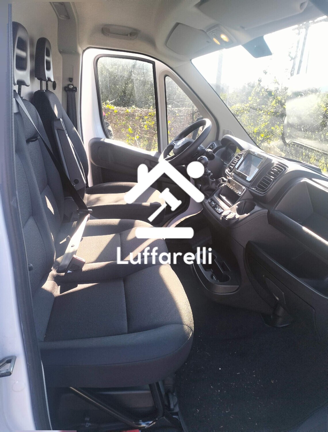 Automezzi Commerciali — foto 4