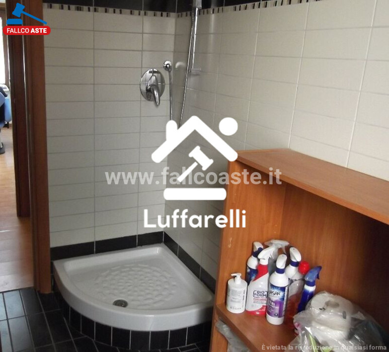 Immagine di APPARTAMENTO VIA VAL DI COGNE – ROMA
