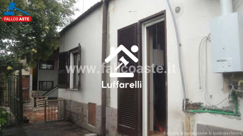 Immagine di GARAGE VIA TENUTA PICCIRILLI – ROMA