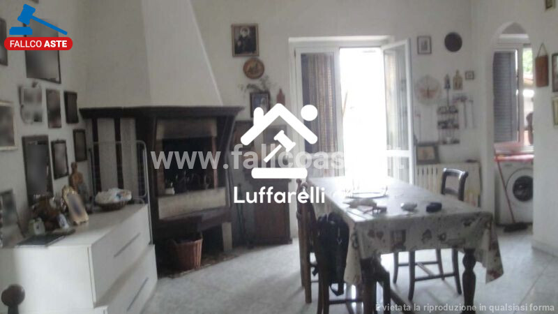 Immagine di GARAGE VIA TENUTA PICCIRILLI – ROMA