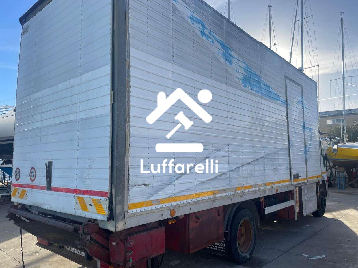Automezzi Commerciali — foto 4