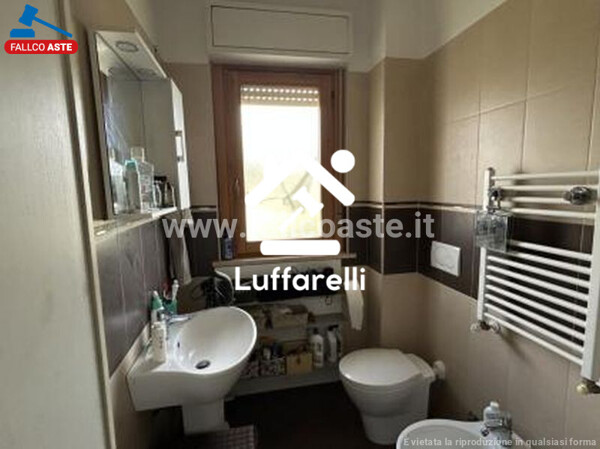 APPARTAMENTO VIA POLLUTRI - ROMA — foto 9