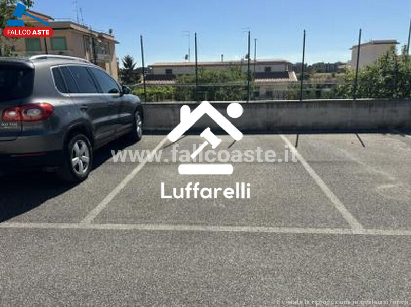 Immagine di APPARTAMENTO VIA POLLUTRI – ROMA