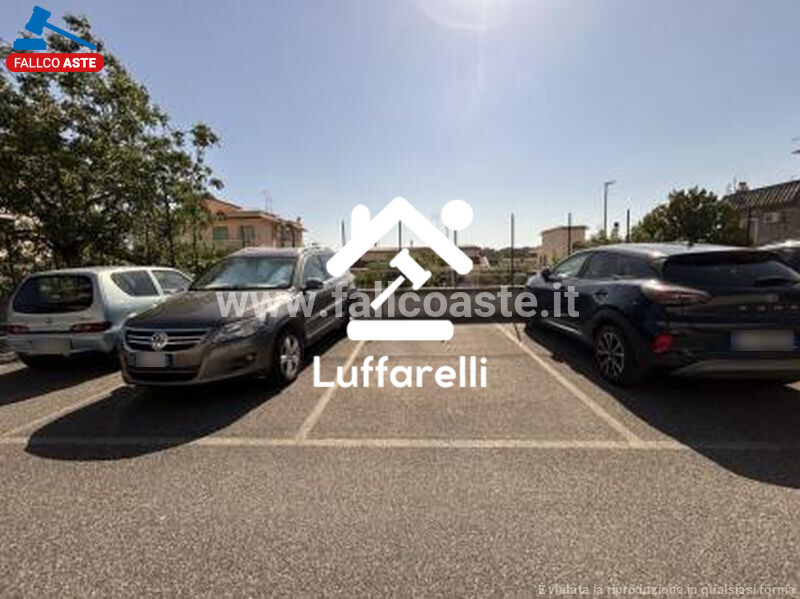 Immagine di APPARTAMENTO VIA POLLUTRI – ROMA