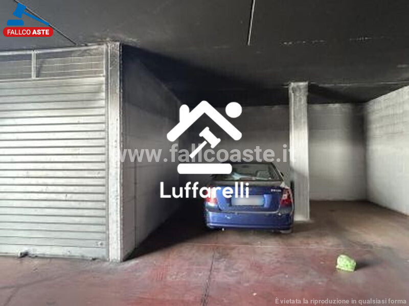 Immagine di APPARTAMENTO VIA POLLUTRI – ROMA