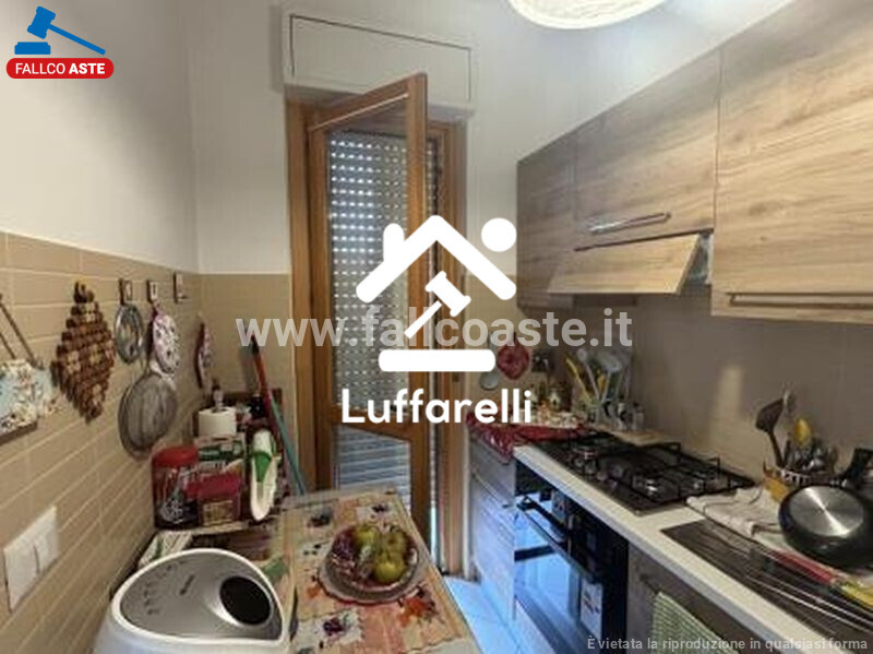 Immagine di APPARTAMENTO VIA POLLUTRI – ROMA