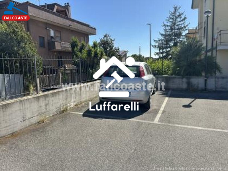 Immagine di APPARTAMENTO VIA POLLUTRI – ROMA