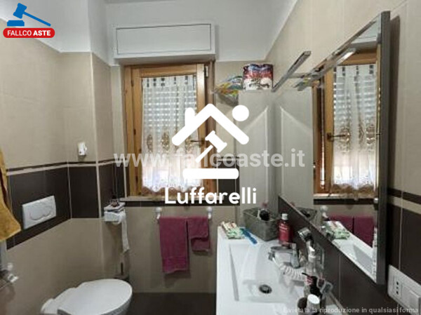 APPARTAMENTO VIA POLLUTRI - ROMA — foto 7