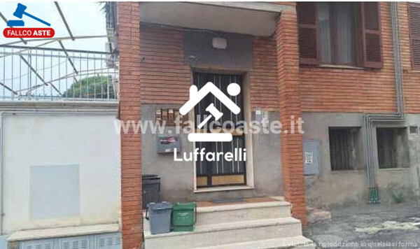 APPARTAMENTO VIA DEL FUOCO SACRO - ROMA — foto 2
