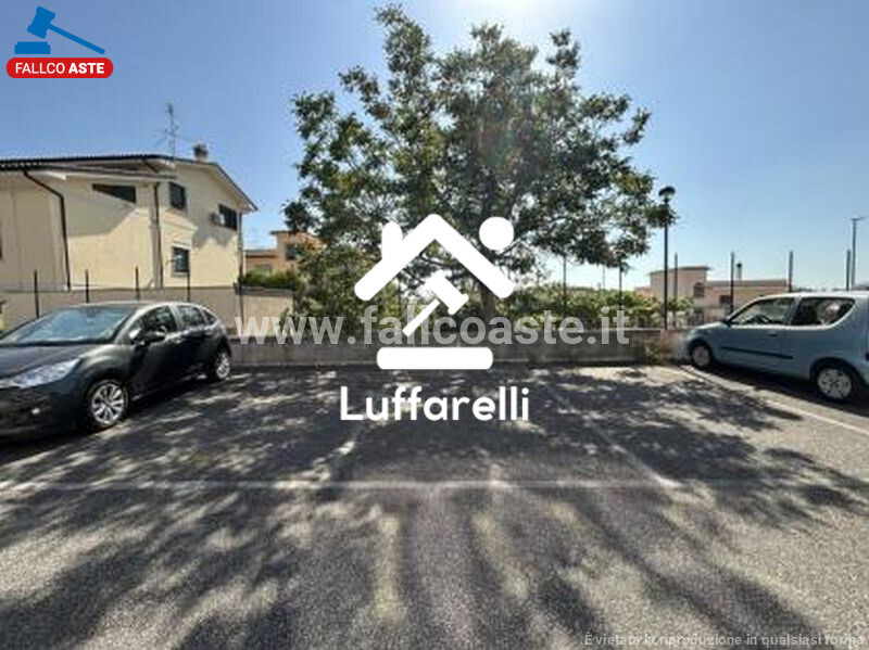 Immagine di APPARTAMENTO VIA POLLUTRI – ROMA