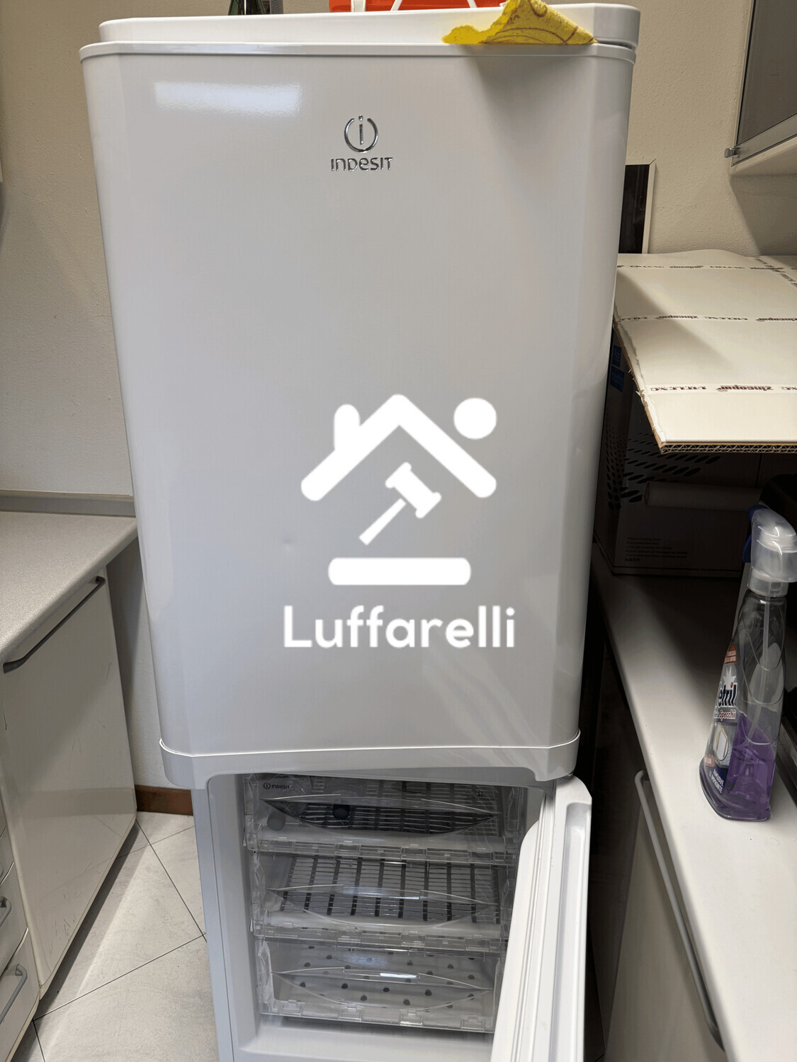 Mobili E Arredo Per Ufficio — foto 2