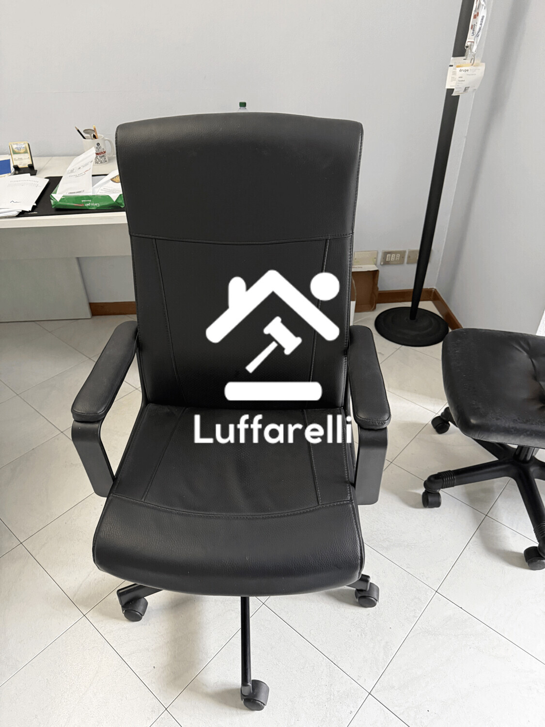 Mobili E Arredo Per Ufficio — foto 7