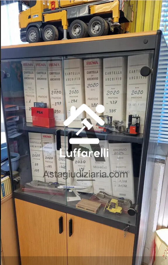 Arredi Da Ufficio E Varie — foto 5