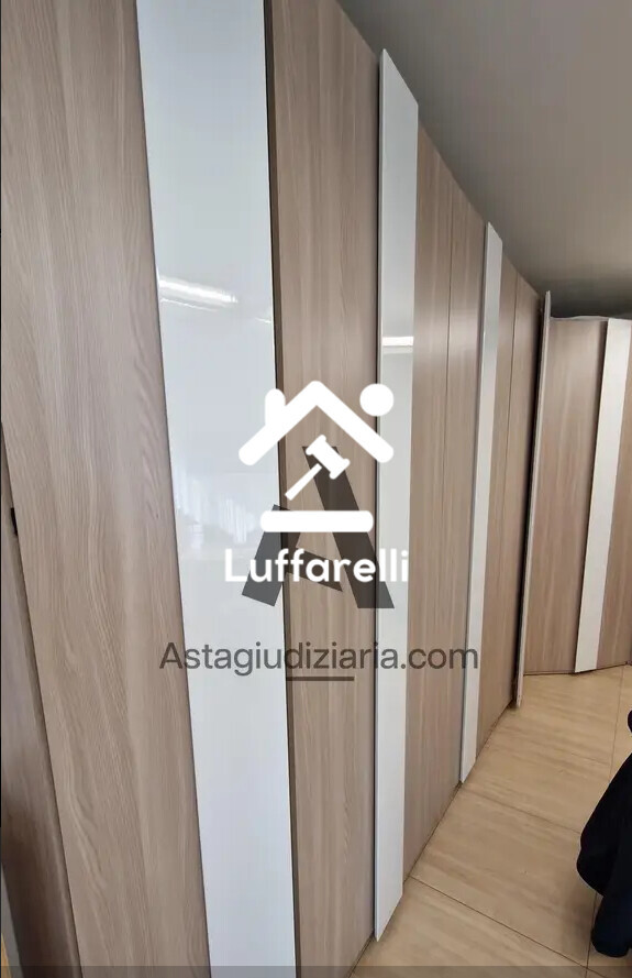 Arredi Da Ufficio E Varie — foto 4