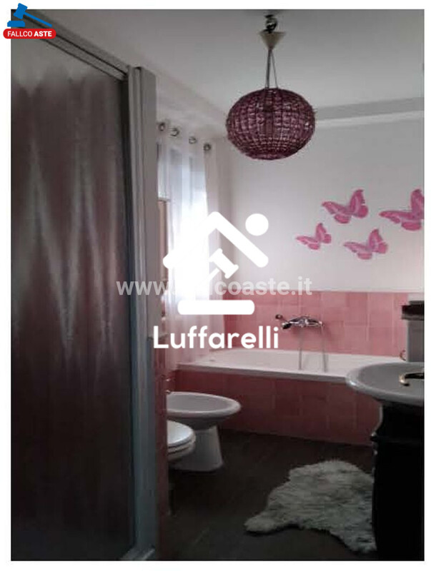 Immagine di CASA / VILLA VIA MONGUELFO – ROMA