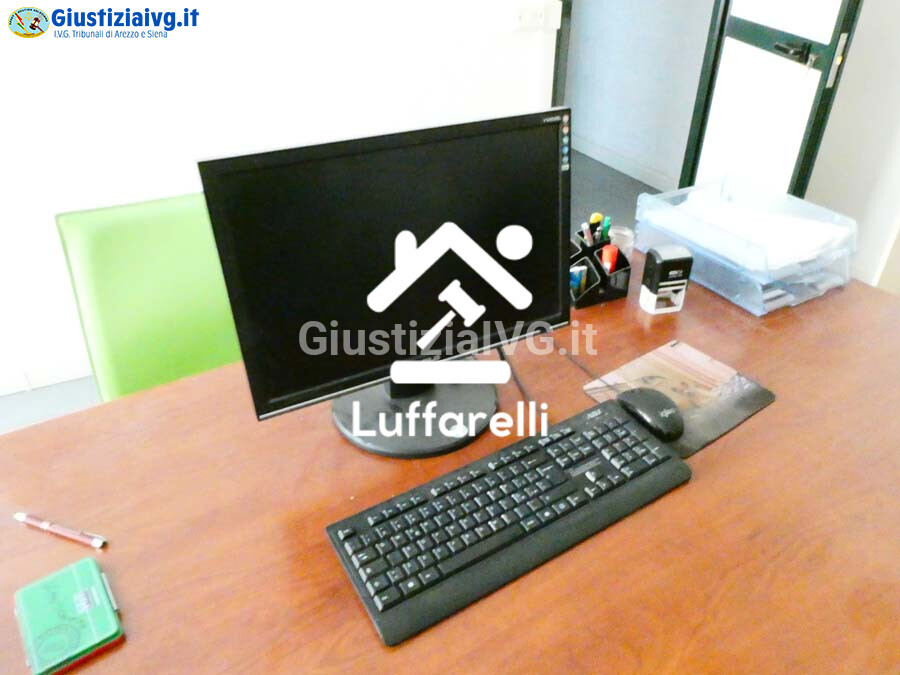 Arredi Da Ufficio E Varie — foto 2