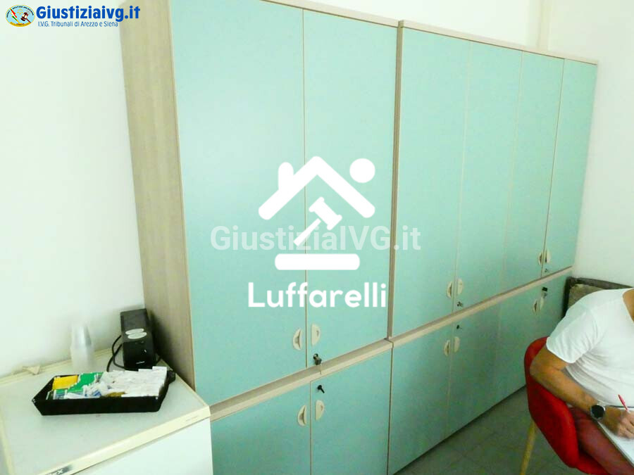 Arredi Da Ufficio E Varie — foto 6
