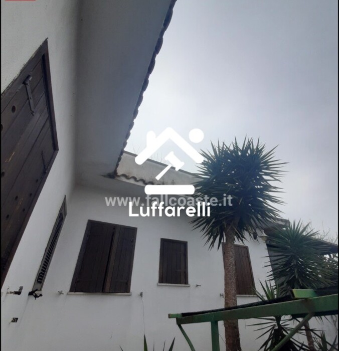 Immagine di CASA / VILLA VIA URANIA – TERRACINA