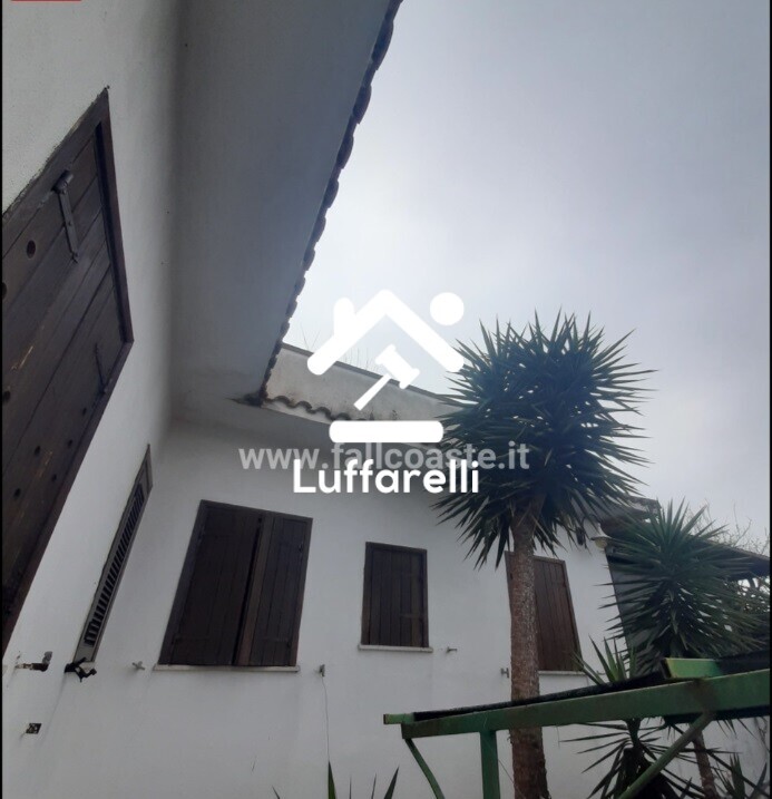 Immagine di CASA / VILLA VIA URANIA – TERRACINA