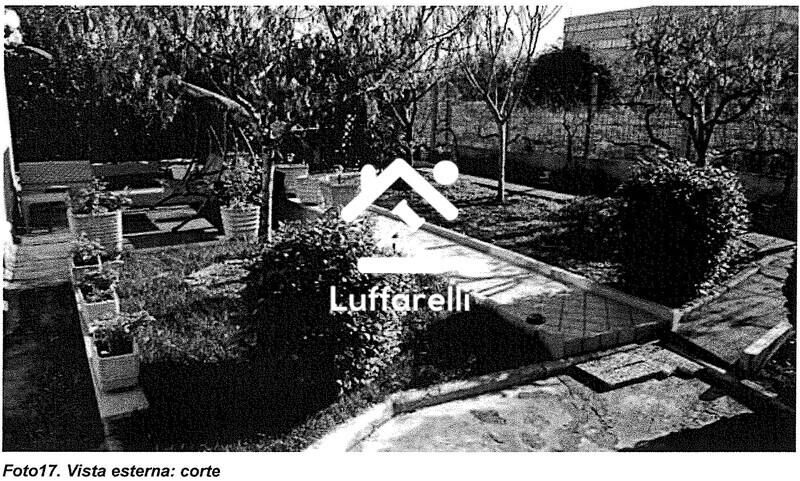 Immagine di CASA / VILLA LOCALITÀ PRATONI PARTI COMUNI – COLONNA