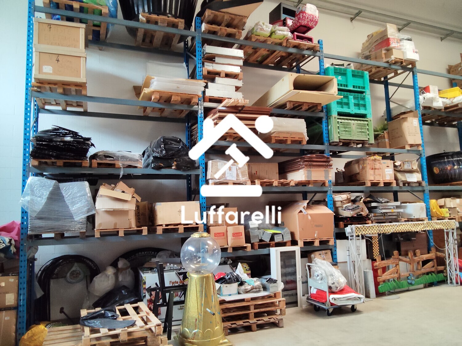 Attrezzature Ed Utensili — foto 2