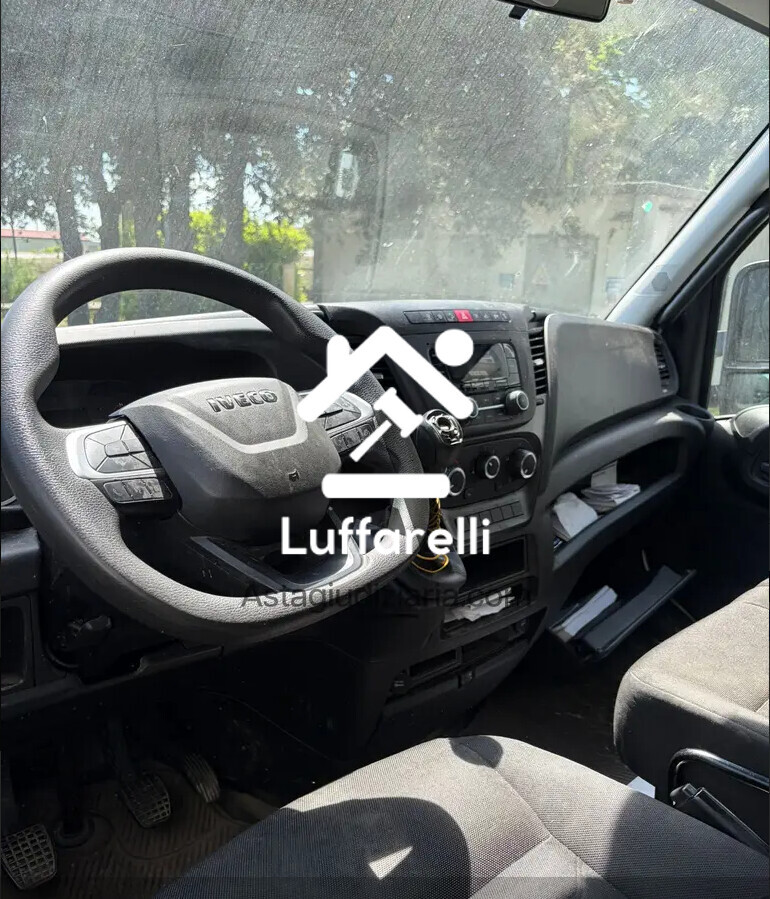 Automezzi Commerciali — foto 4