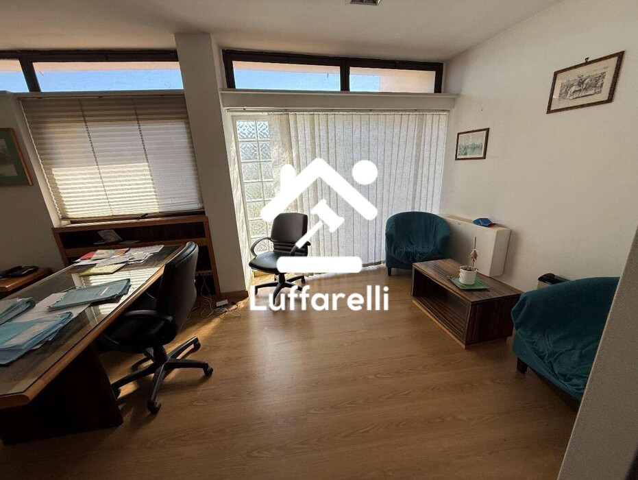 Immagine di UFFICIO / STUDIO VIA BRUXELLES – LATINA