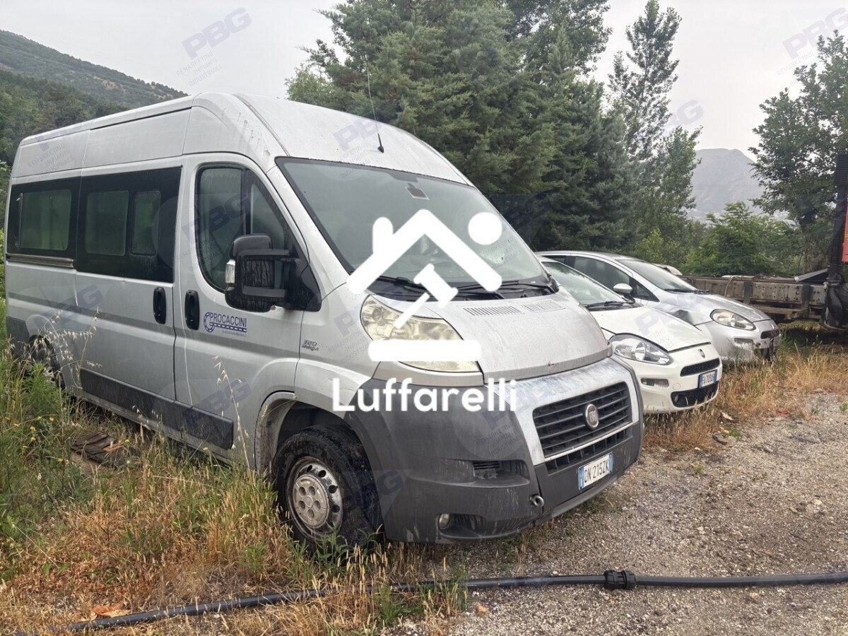 Automezzi Commerciali — foto 2