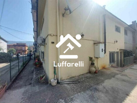 Immagine di NEGOZIO O LOCALE COMMERCIALE VIA PRATI – AMASENO