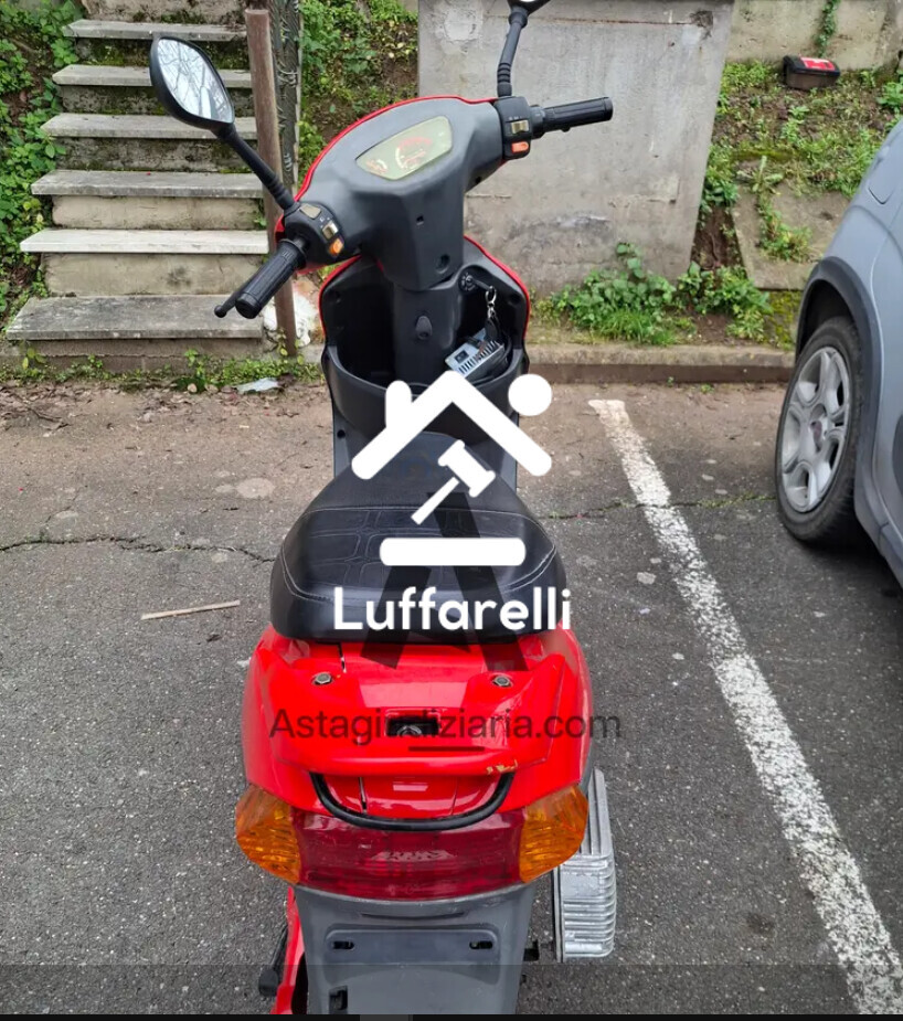 Motoveicolo O Ciclomotore — foto 3
