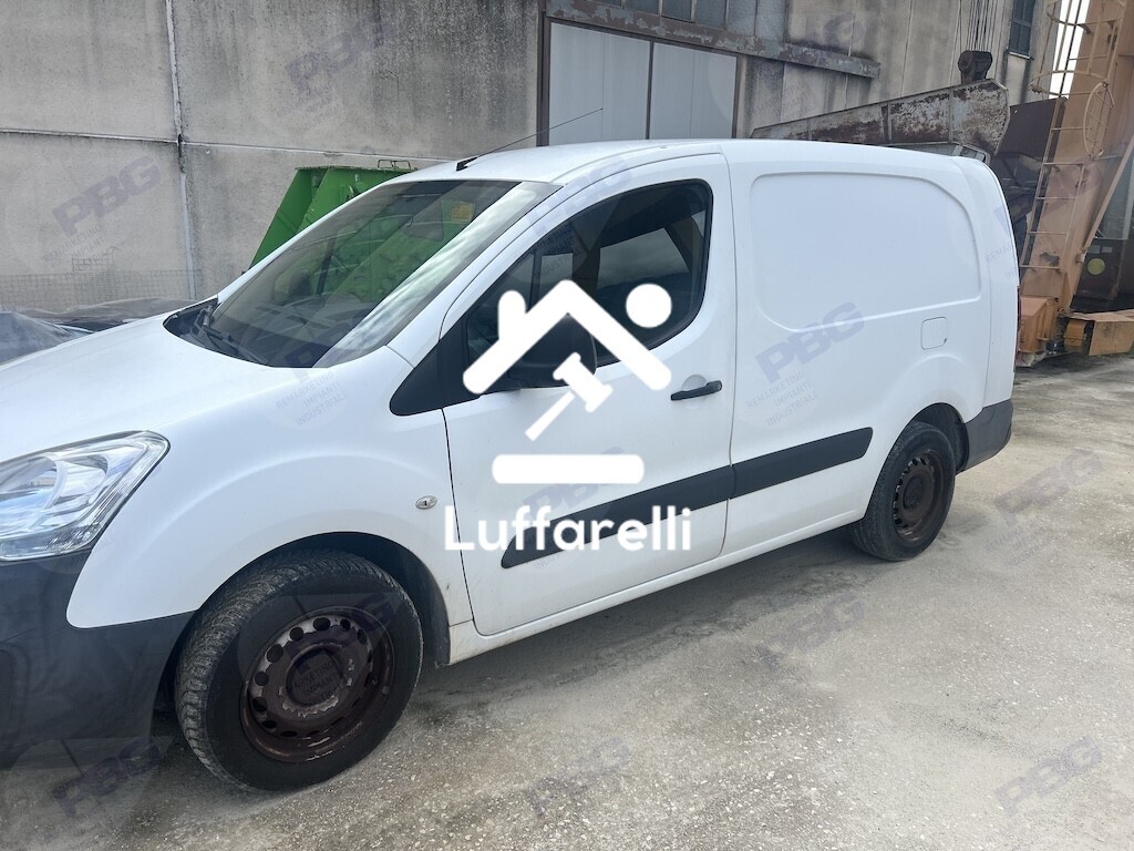 Automezzi Commerciali — foto 2
