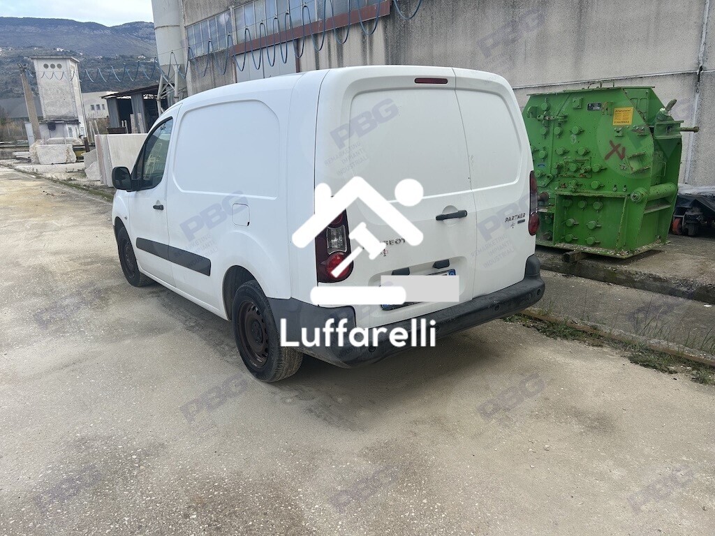 Automezzi Commerciali — foto 4
