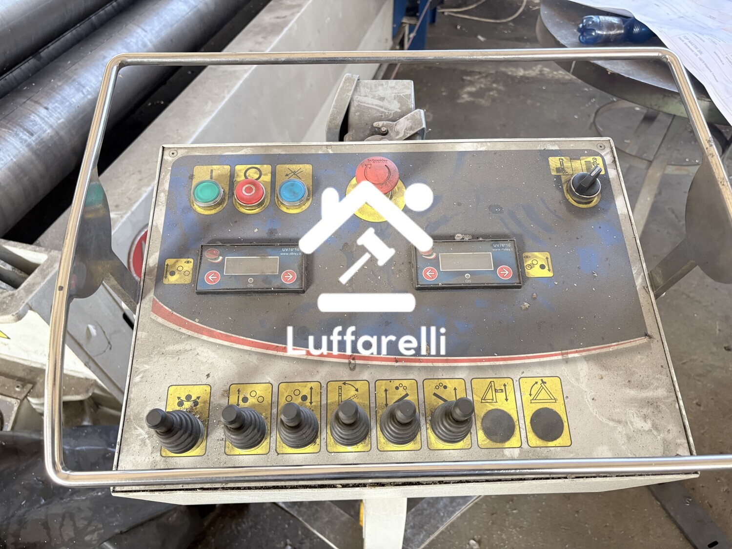 Macchine Per La Lavorazione Dei Metalli — foto 3