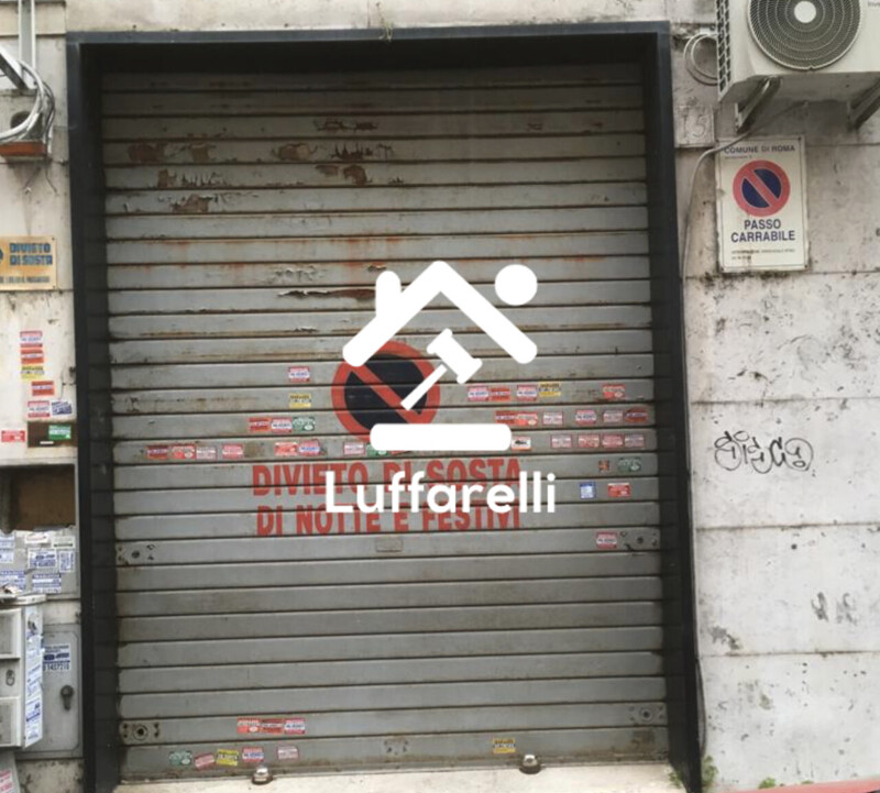 Immagine di NEGOZIO O LOCALE COMMERCIALE VIA VALLE CORTENO N.15 – ROMA