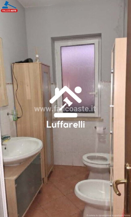 Immagine di APPARTAMENTO VIA MONTEPAGANO – ROMA