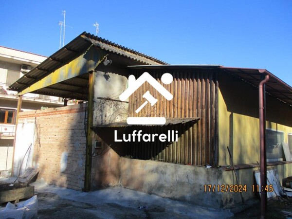 ATTIVITÀ RICETTIVE / SCOPO COMMERCIALE VIA CORI - CORI — foto 2