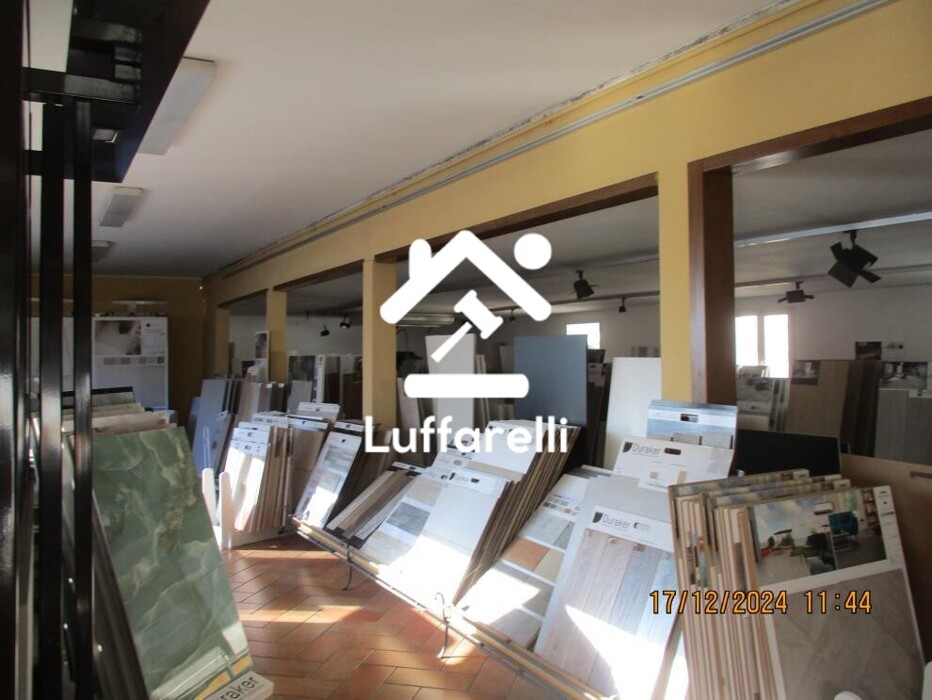 Immagine di ATTIVITÀ RICETTIVE / SCOPO COMMERCIALE VIA CORI – CORI