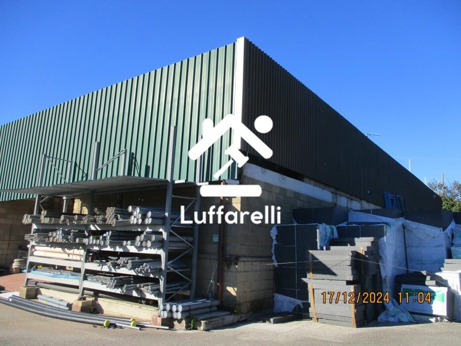 Immagine di NEGOZIO O LOCALE COMMERCIALE STRADA PROVINCIALE VELLETRI – ANZIO – CORI