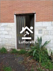 NEGOZIO O LOCALE COMMERCIALE VIA RICCARDO ZANDONAI - RIGNANO FLAMINIO — foto 3