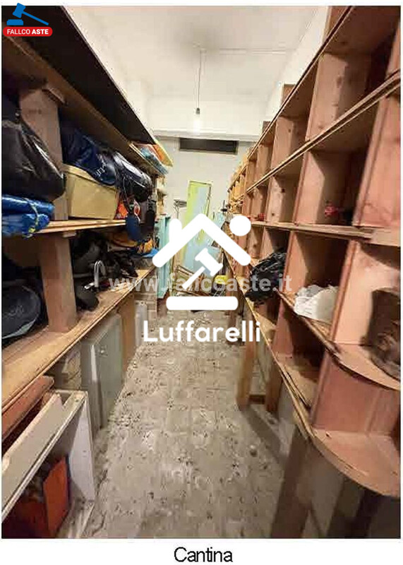Immagine di DEPOSITO / MAGAZZINO VIA ITALO PICCAGLI – ROMA