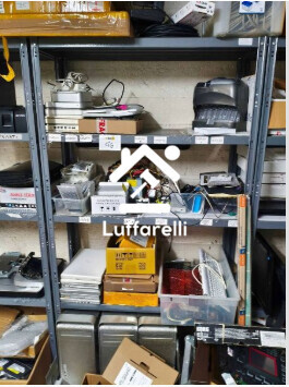 Computer E Attrezzatura Informatica — foto 2