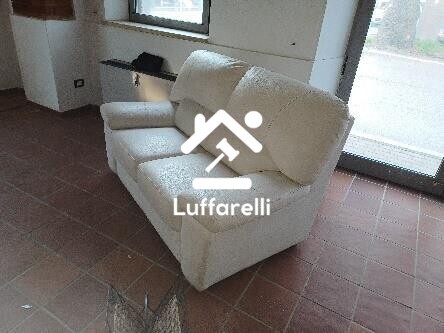 Arredi Da Ufficio E Varie — foto 2